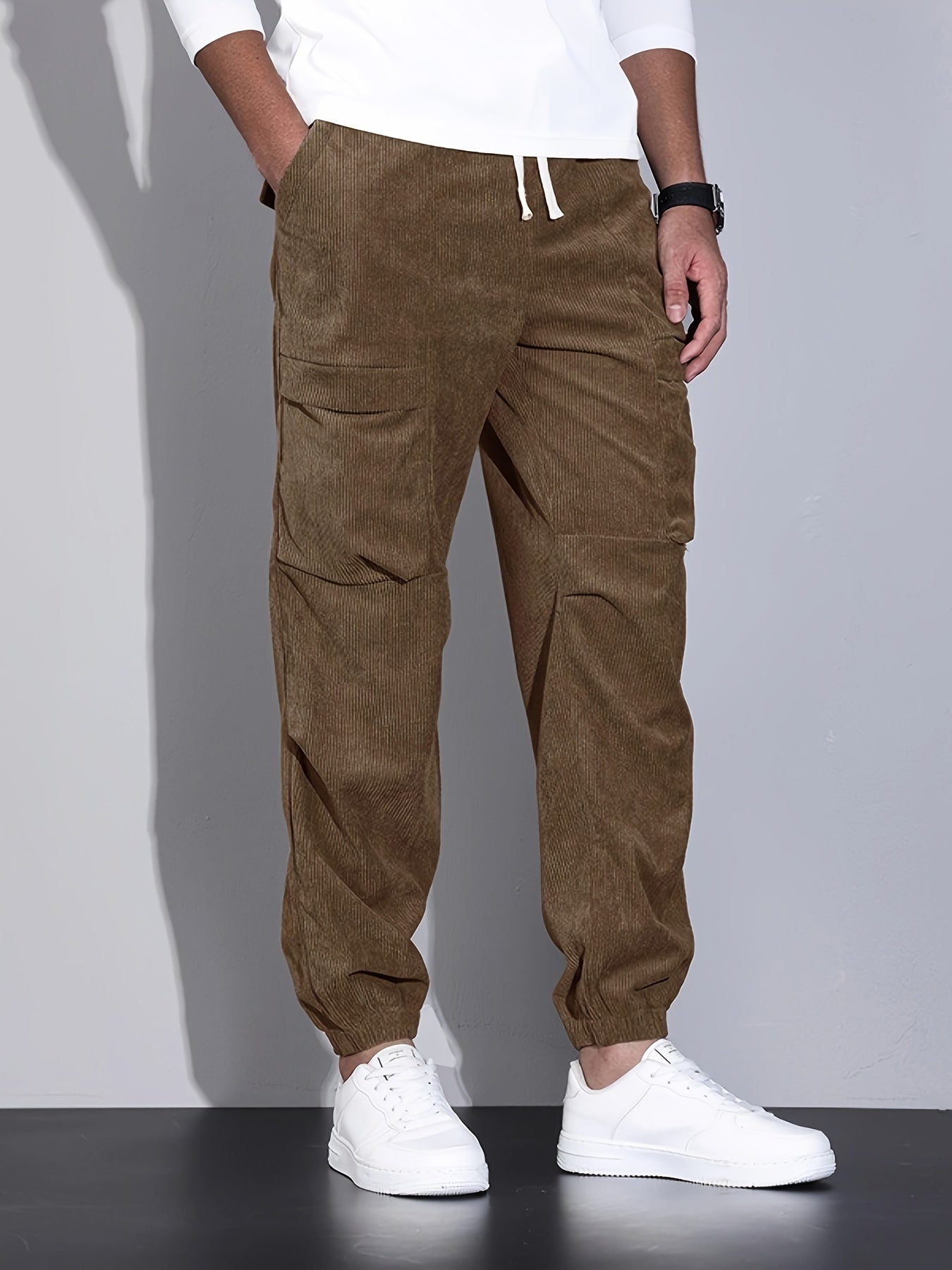Rossi Roma™ | Pantalon cargo en velours côtelé | Maya Deauville