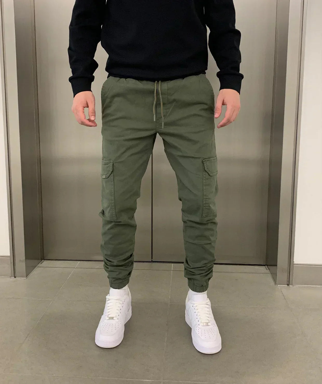 Pantalon cargo coupe jogger | Maya Deauville