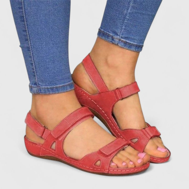 Avrie | Sandales de Confort Plates | Maya Deauville