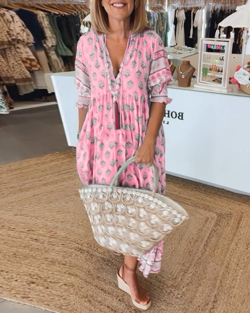 MANA | Robe midi florale chic à col en v | Maya Deauville