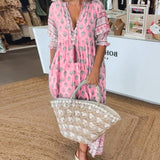 MANA | Robe midi florale chic à col en v | Maya Deauville