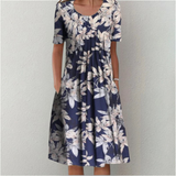 Hailey | Robe florale élégante et décontractée avec poches | Maya Deauville