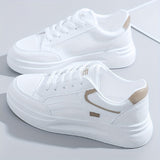 Baskets blanches chic confort léger | Maya Deauville