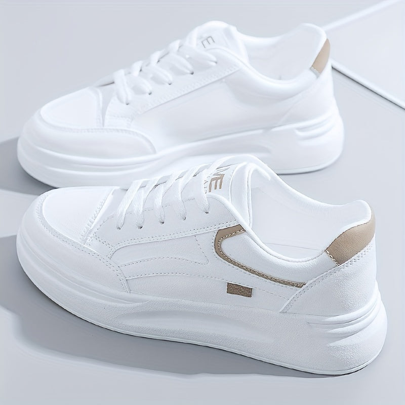 Baskets blanches chic confort léger | Maya Deauville