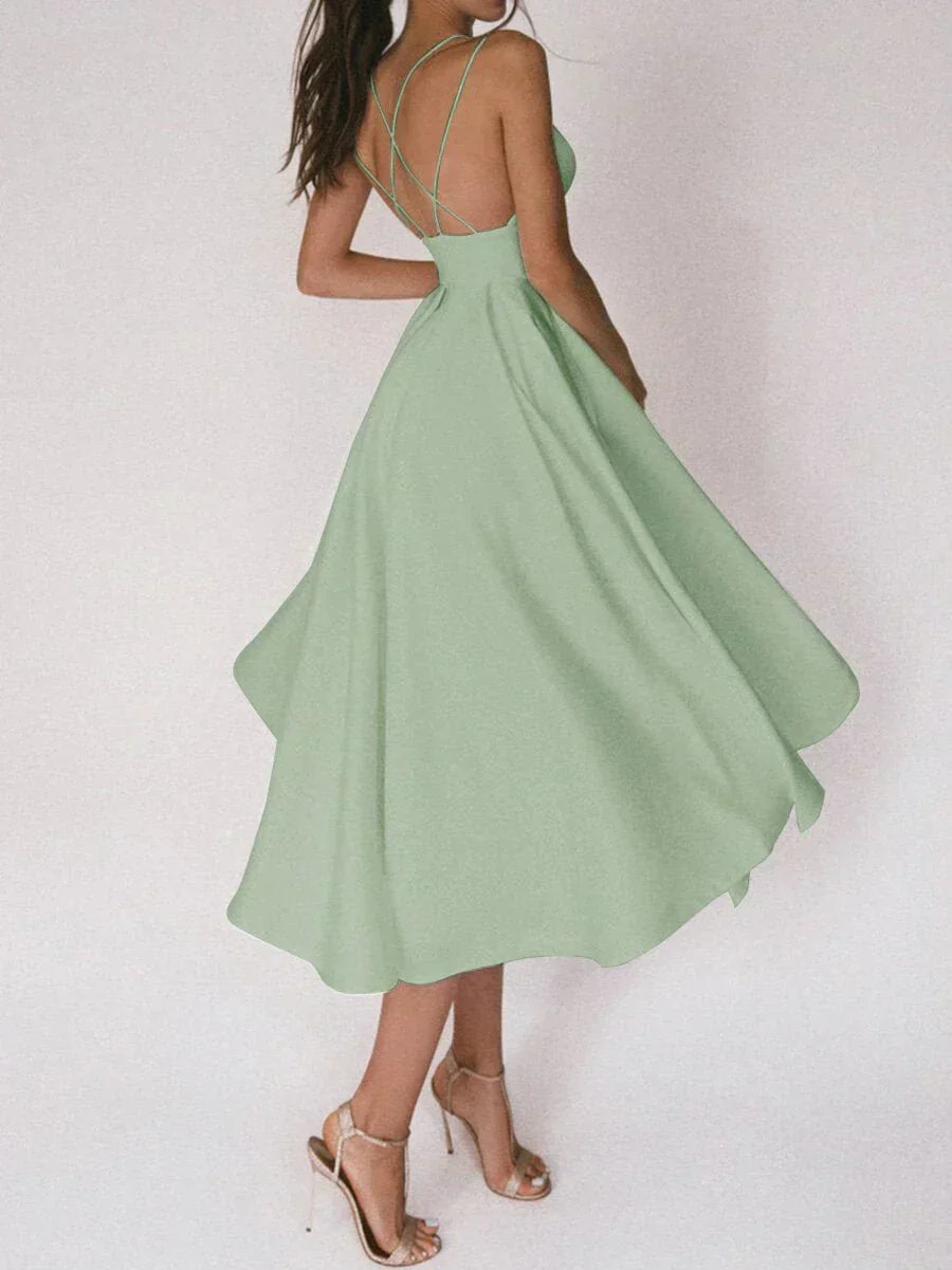 Elara | Robe Minimaliste Élégante | Maya Deauville