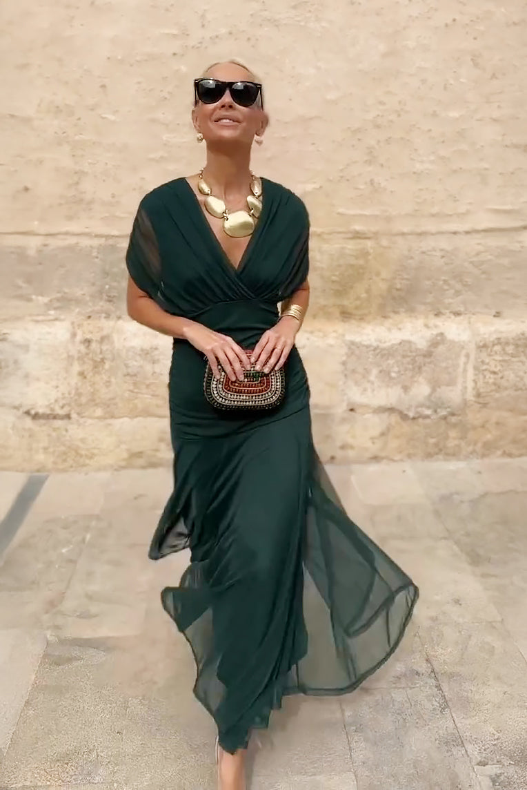 Louise™ | Robe Maxi de Fête Élégante à Col V | Maya Deauville