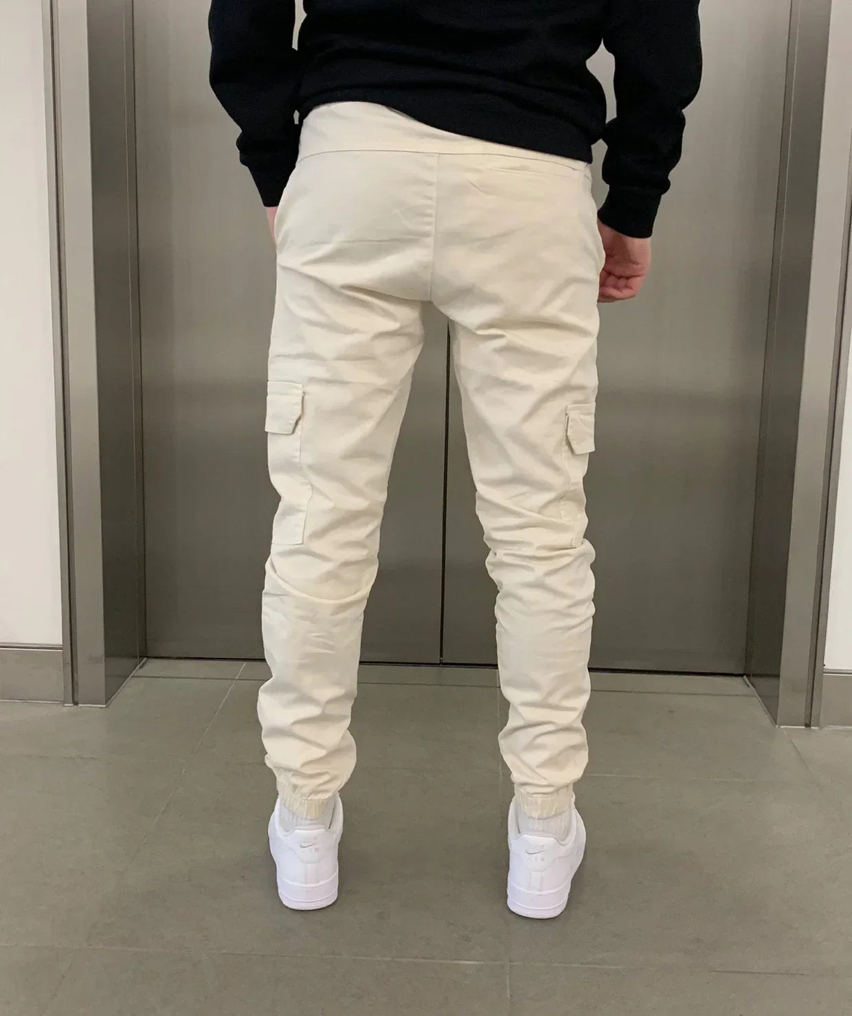 Pantalon cargo coupe jogger | Maya Deauville