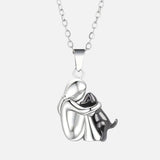 Olivia™ – Collier avec pendentif en forme de chien | Maya Deauville