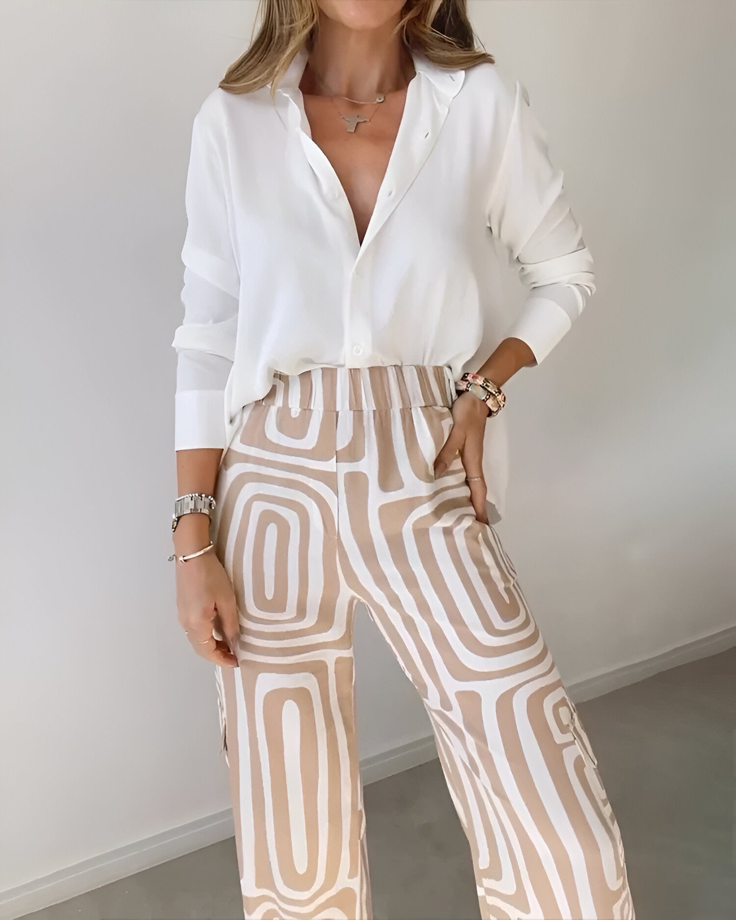 Isaline™ | Ensemble deux pièces élégant avec blouse offerte | Maya Deauville