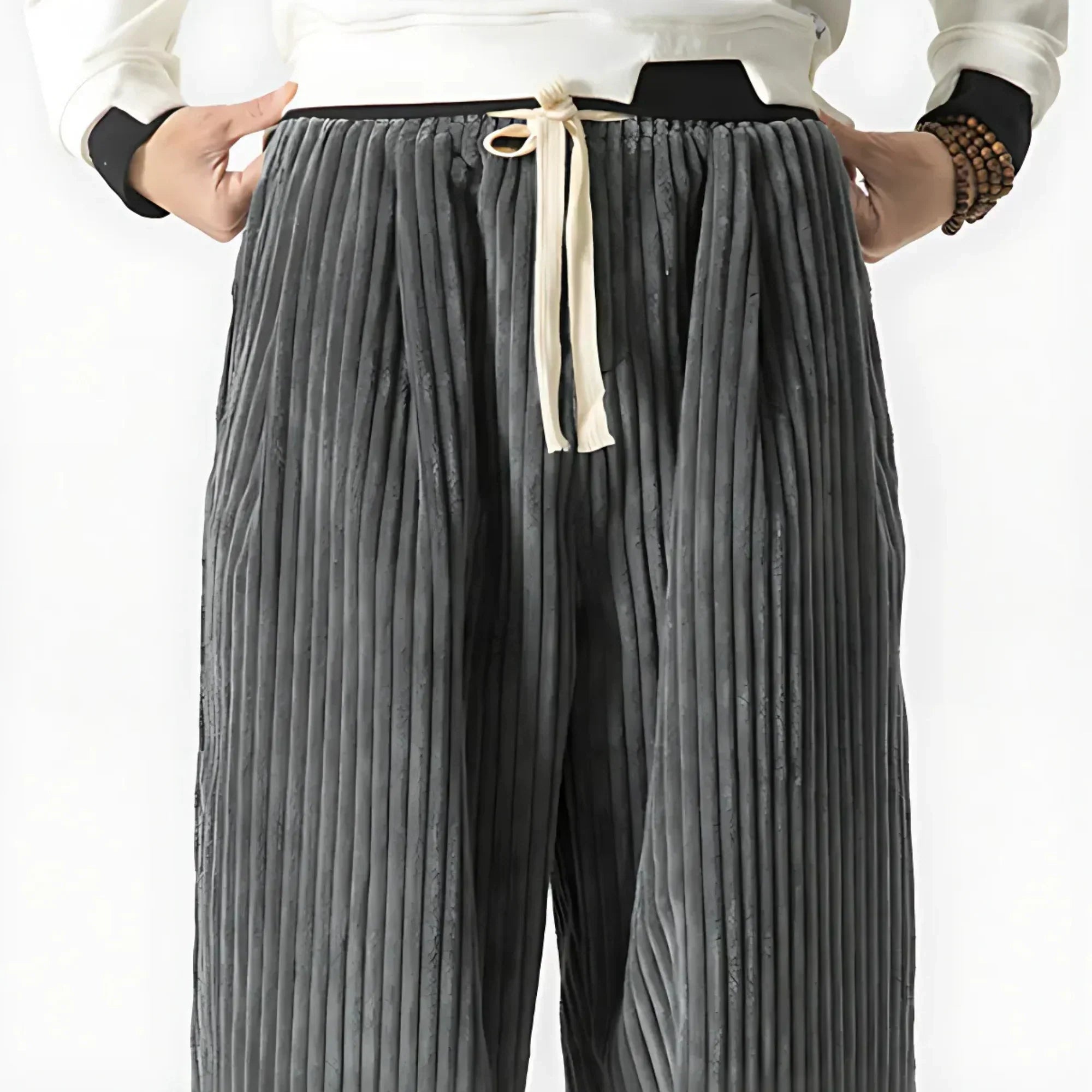 Nemu | Pantalon en velours côtelé | Maya Deauville