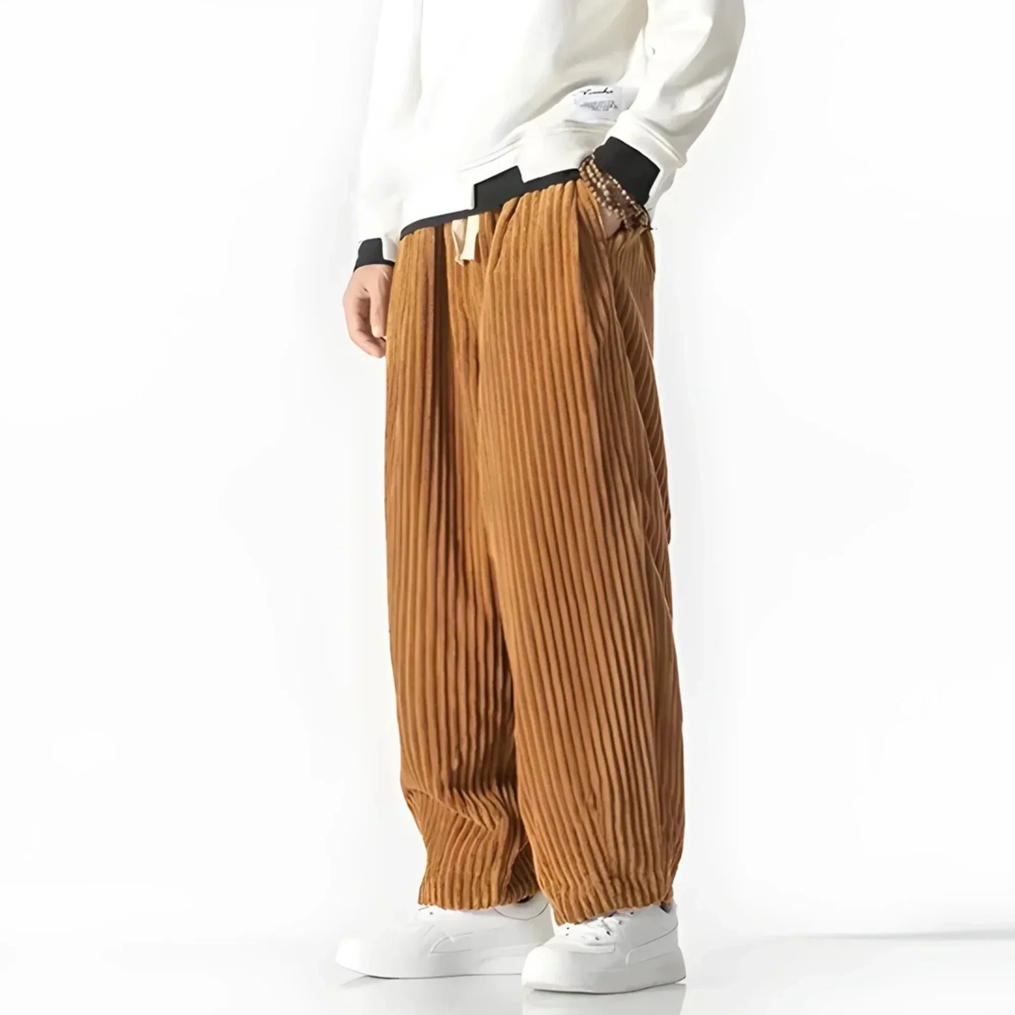 Nemu | Pantalon en velours côtelé | Maya Deauville