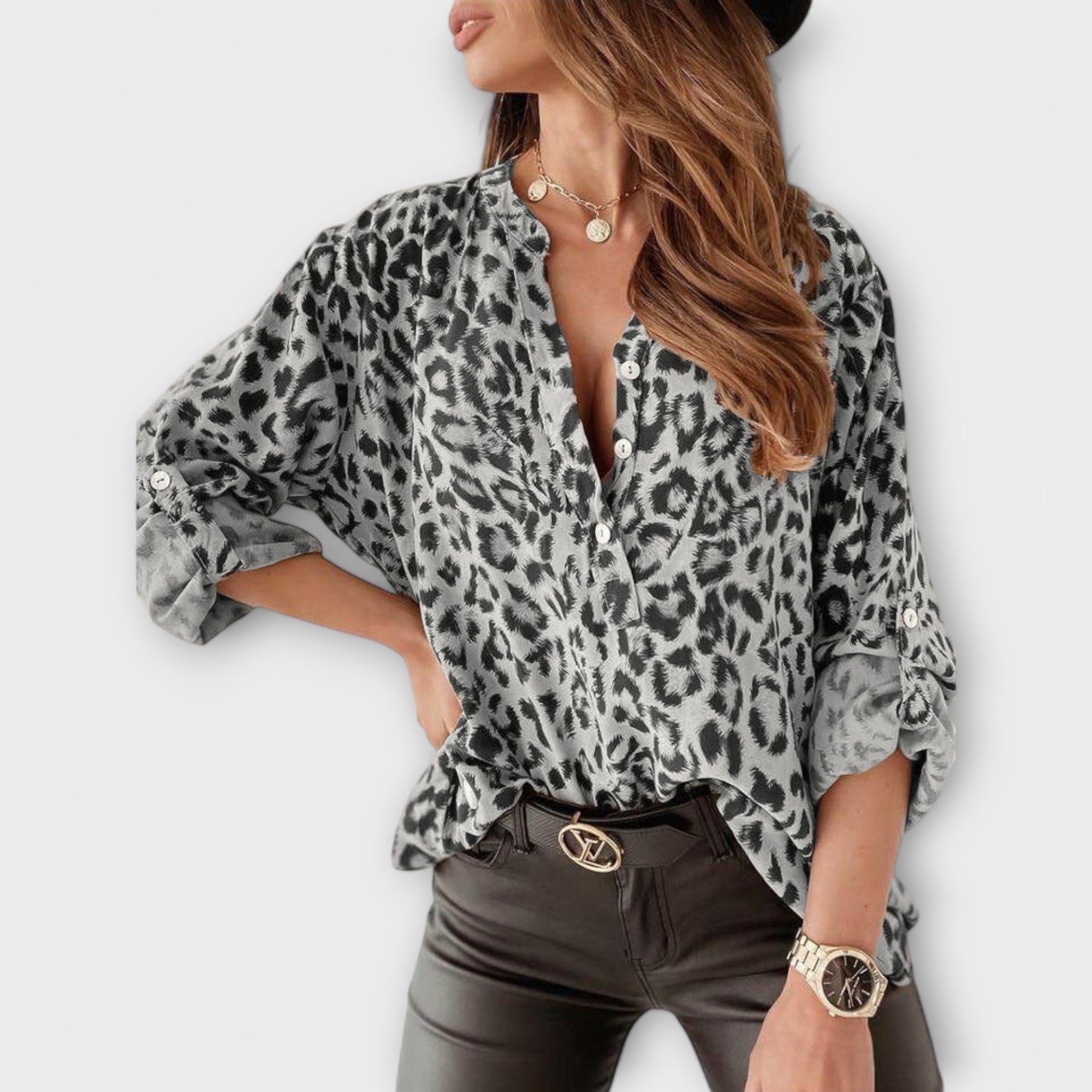 Fabienne | Blouse tendance avec motif léopard | Maya Deauville