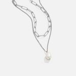 Collier élégant avec Perles Suspendues | Maya Deauville