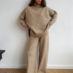 Delia™ | Ensemble Tricoté à Col Roulé | Maya Deauville