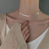 Collier Plat élégant en Argent | Maya Deauville