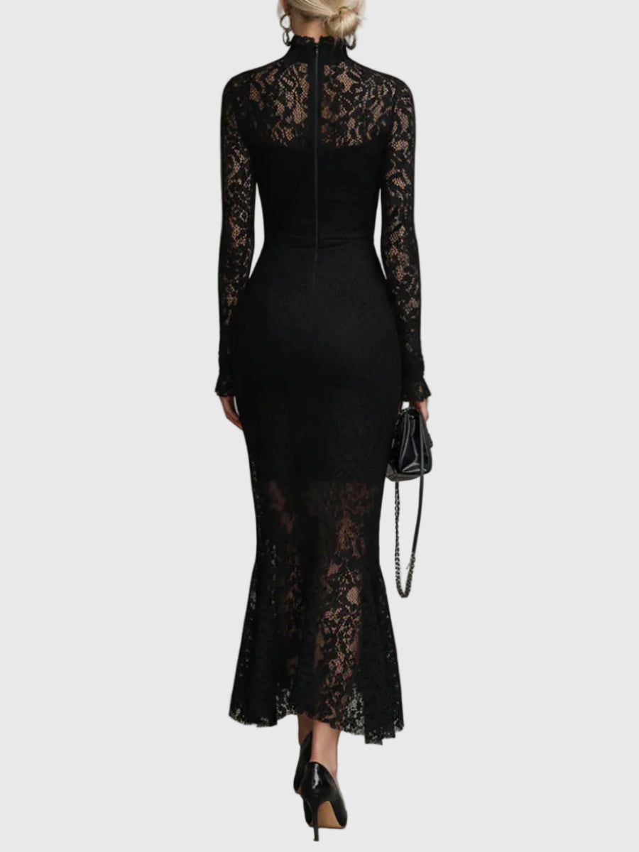 Monica | Robe Maxi Évasée en Dentelle Élégante | Maya Deauville