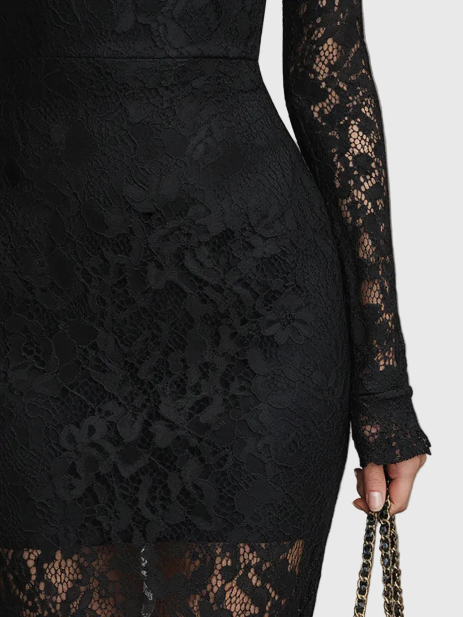 Monica | Robe Maxi Évasée en Dentelle Élégante | Maya Deauville