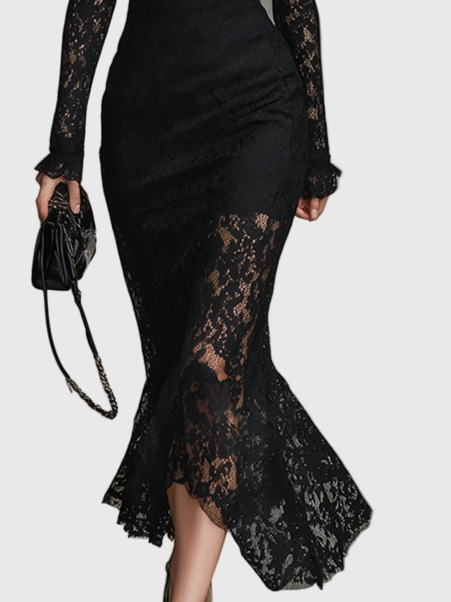 Monica | Robe Maxi Évasée en Dentelle Élégante | Maya Deauville