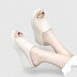 Kora | Sandales Orthopédiques à Talon Wedge | Maya Deauville