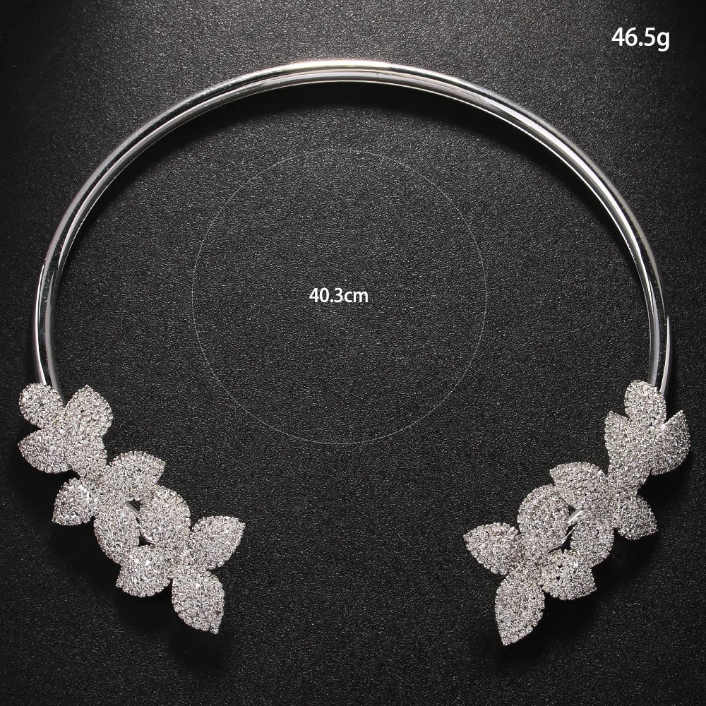 Collier élégant Fleur en Cristal | Maya Deauville