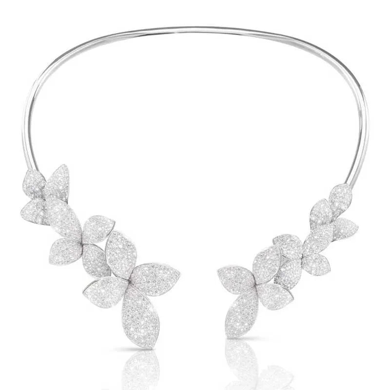 Collier élégant Fleur en Cristal | Maya Deauville