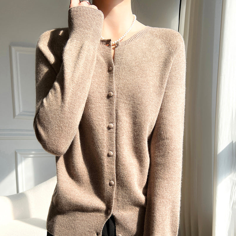 Ambre™ | Cardigan Intemporel | Maya Deauville