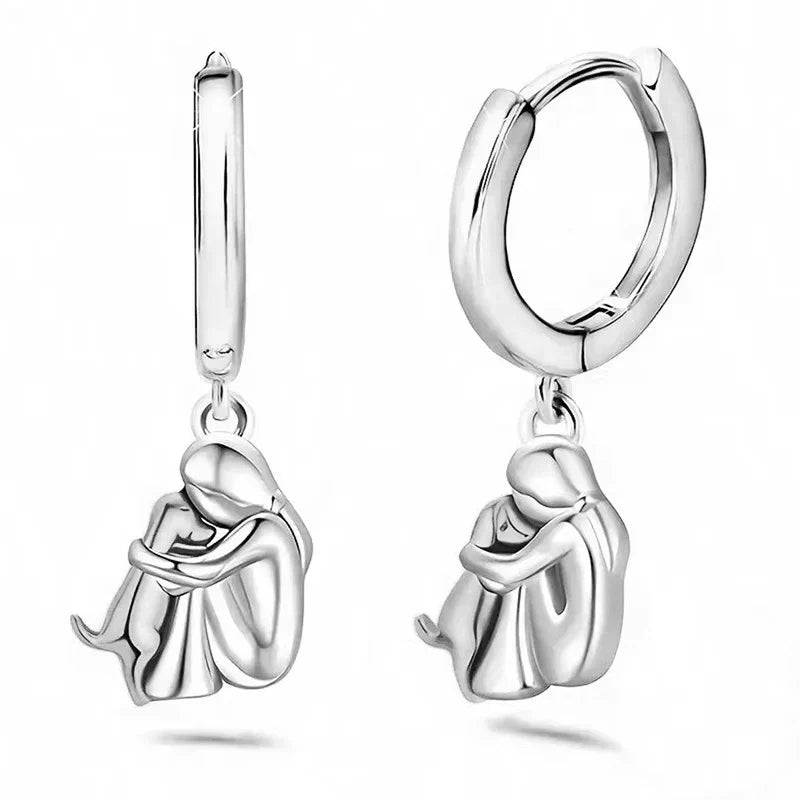 Ginny™ – boucles d’oreilles motif chien (fermeture ronde) | Maya Deauville