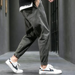 Pantalon jogger fuselé urbain | Maya Deauville