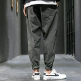 Pantalon jogger fuselé urbain | Maya Deauville