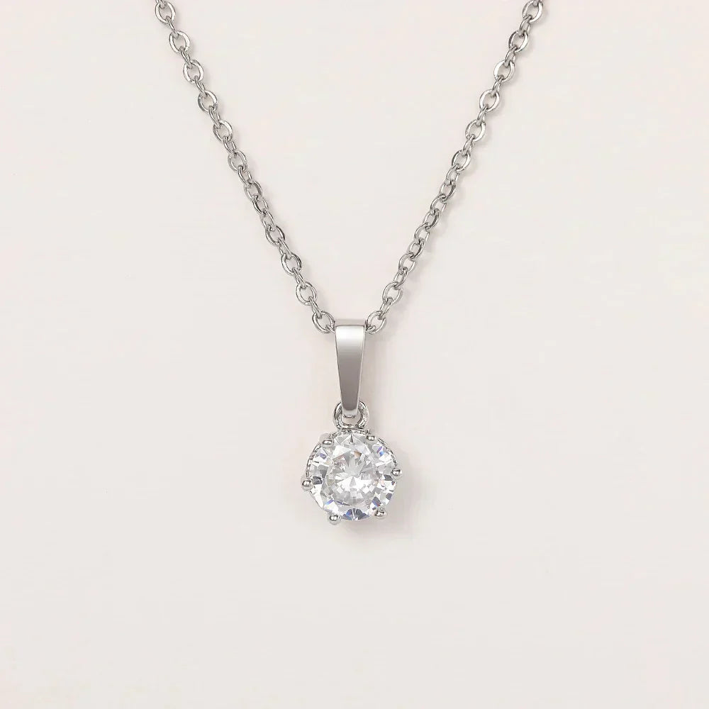 Collier Pendentif Classique en Zirconium | Maya Deauville