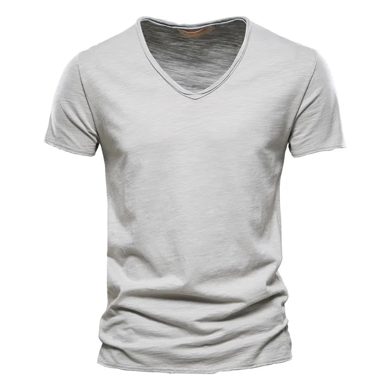 Juleas™ | T-shirt uni col V en coton | Maya Deauville