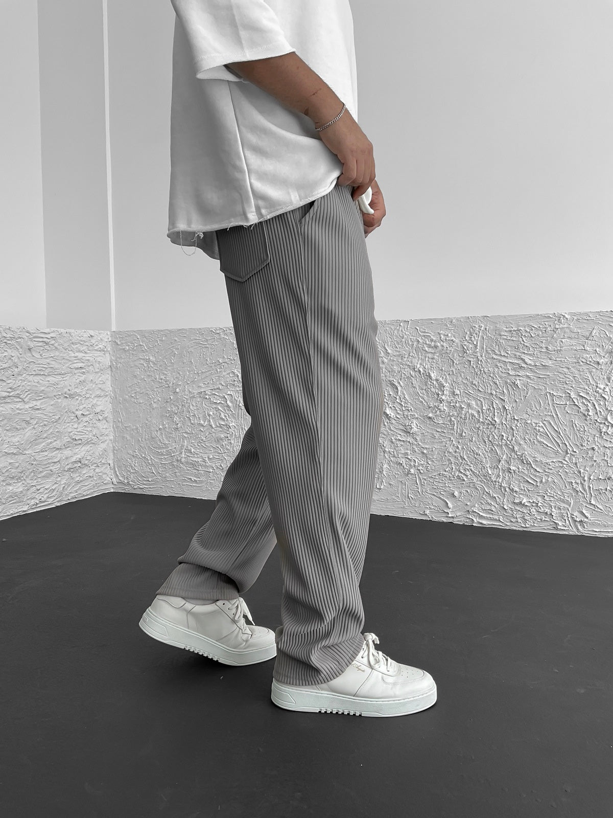 CHRISTOPHER | Pantalons de luxe pour homme | Maya Deauville