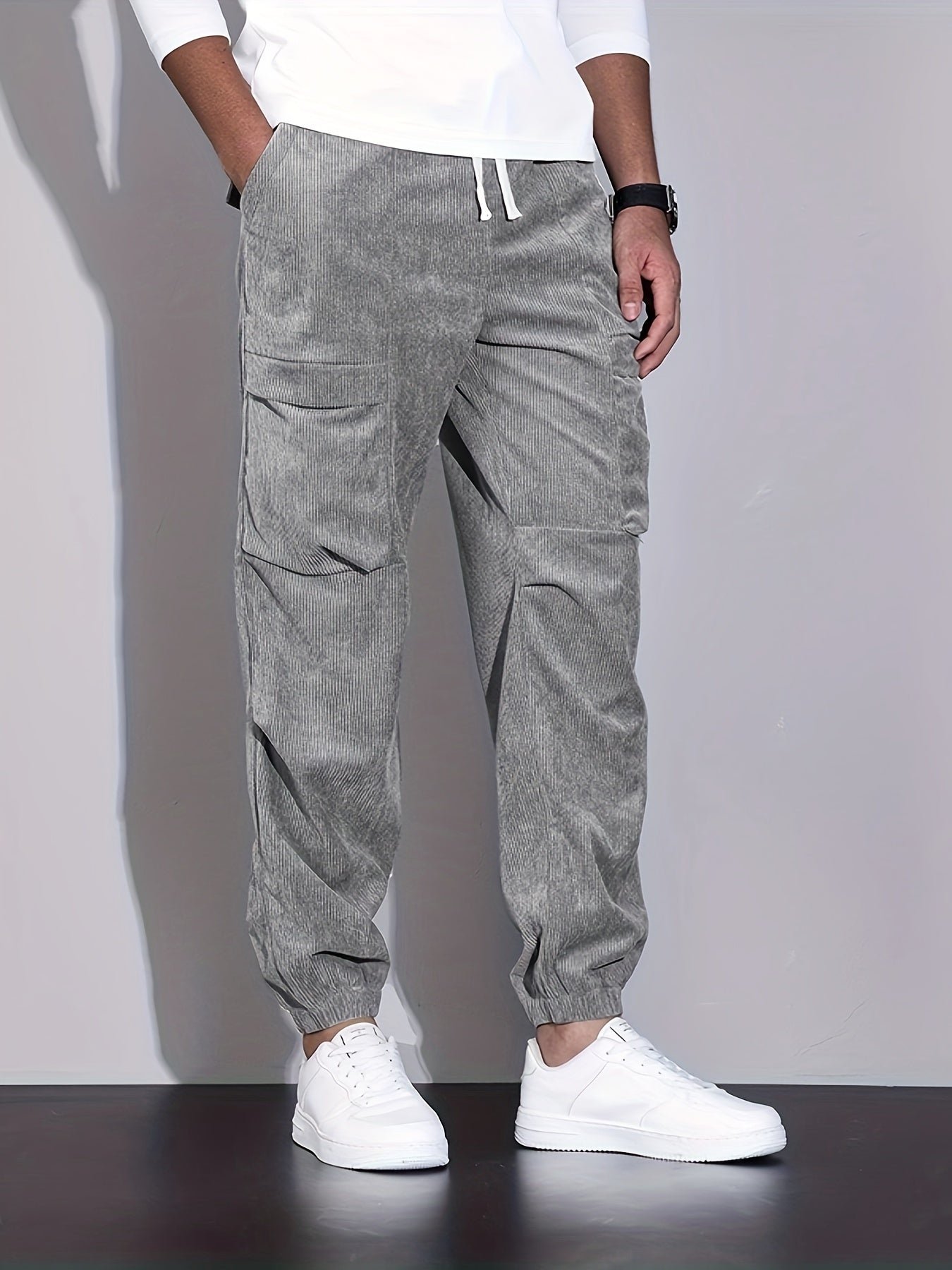 Rossi Roma™ | Pantalon cargo en velours côtelé | Maya Deauville