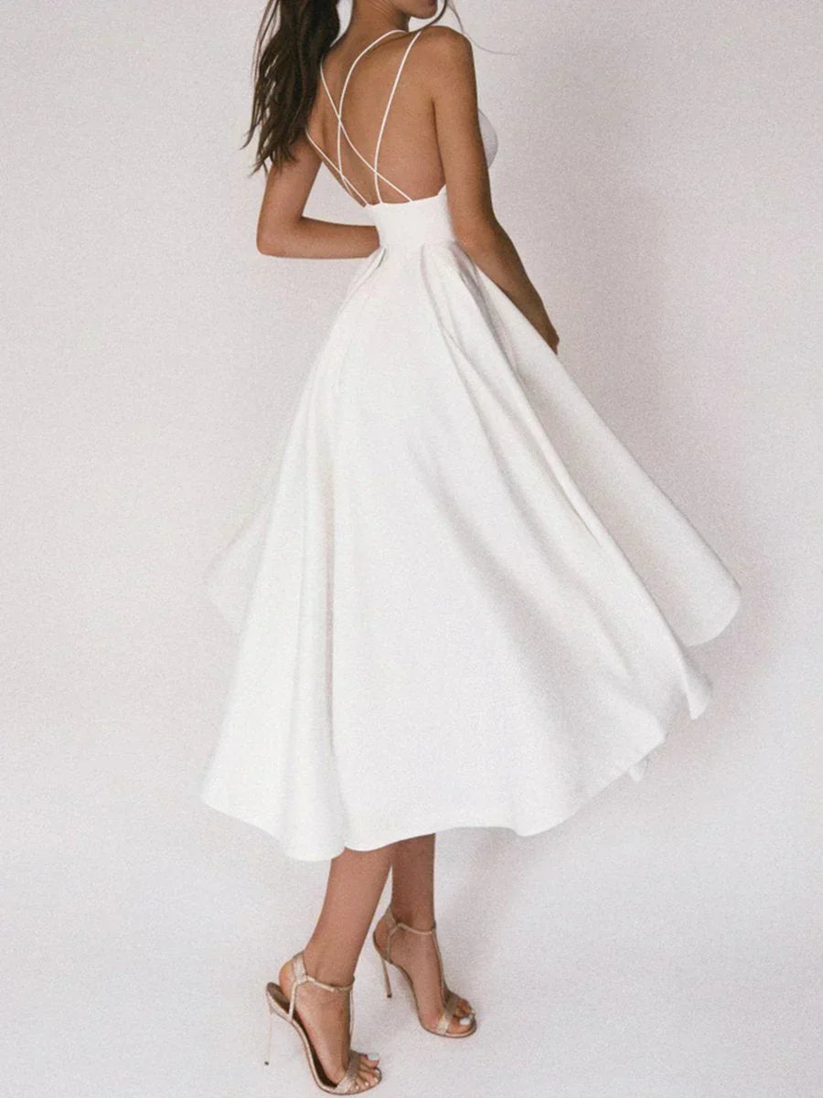 Elara | Robe Minimaliste Élégante | Maya Deauville