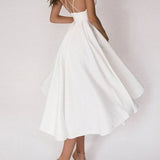 Elara | Robe Minimaliste Élégante | Maya Deauville