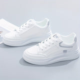 Baskets blanches chic confort léger | Maya Deauville