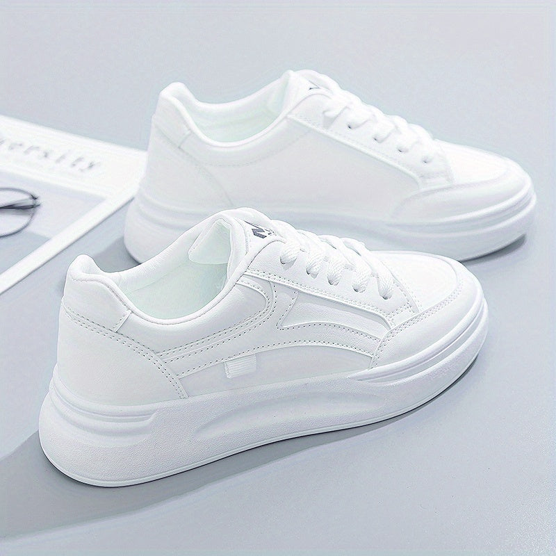Baskets blanches chic confort léger | Maya Deauville