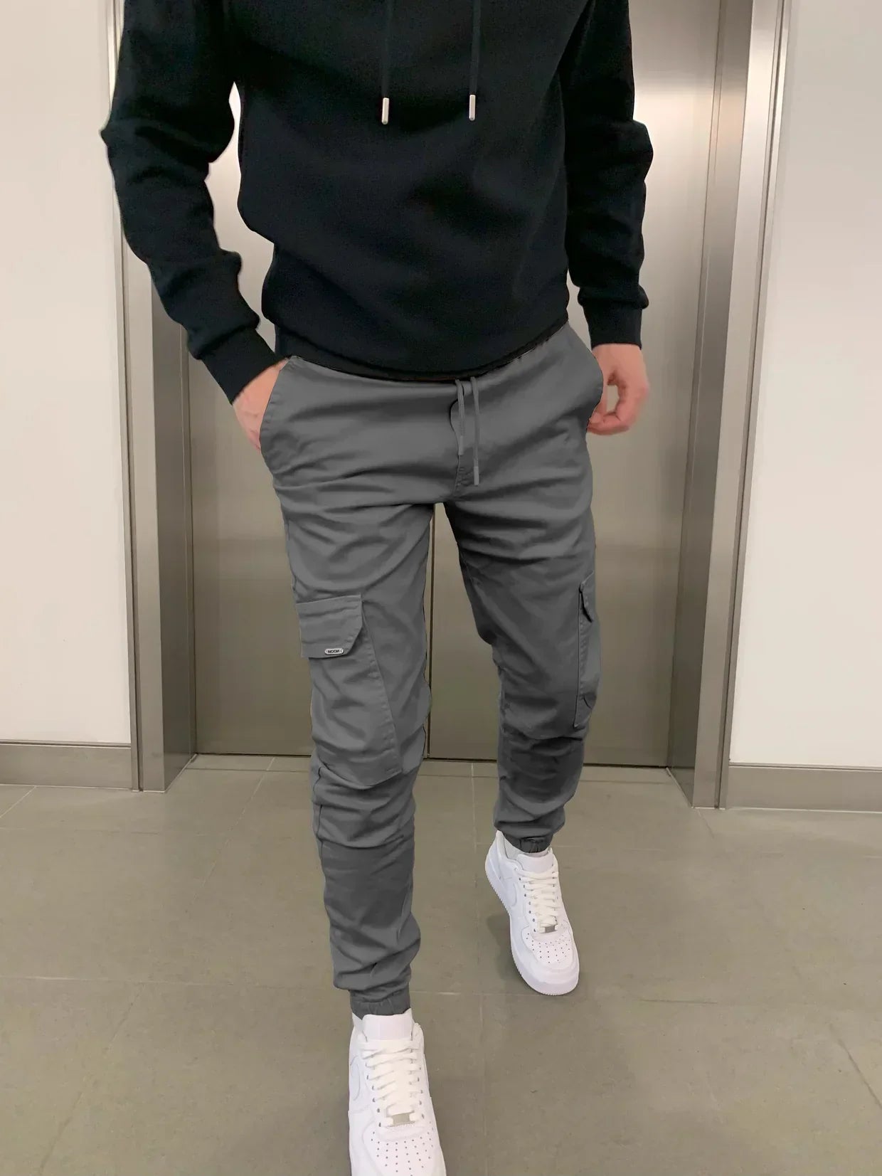 Pantalon cargo coupe jogger | Maya Deauville