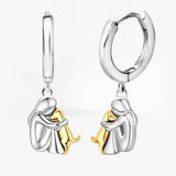 Ginny™ – boucles d’oreilles motif chien (fermeture ronde) | Maya Deauville