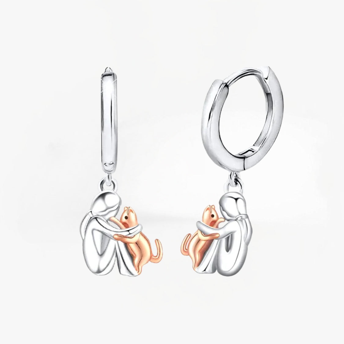 Lily™ – boucles d’oreilles motif chat (fermeture ronde) | Maya Deauville