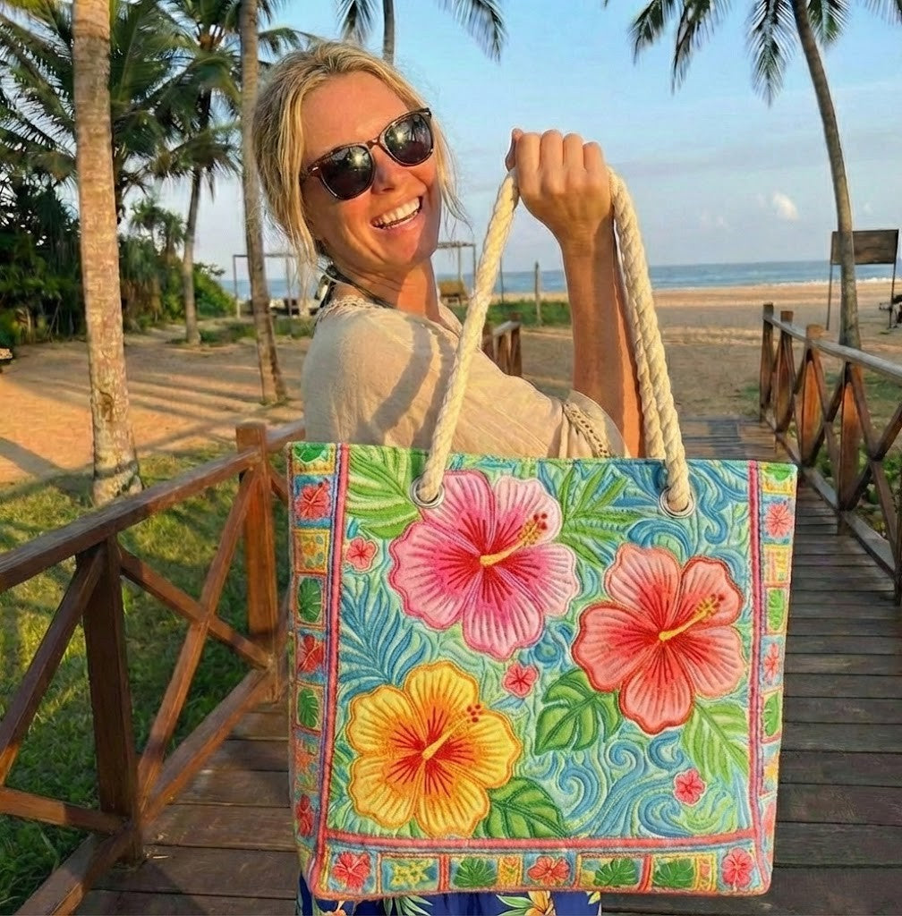 Cabas de plage matelassé – fleurs tropicales